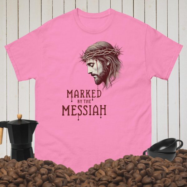 Messiah Wears a Crown – Classic Cotton